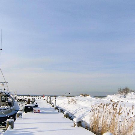 Nice Home In Insel Poel With House Sea View Екстер'єр фото