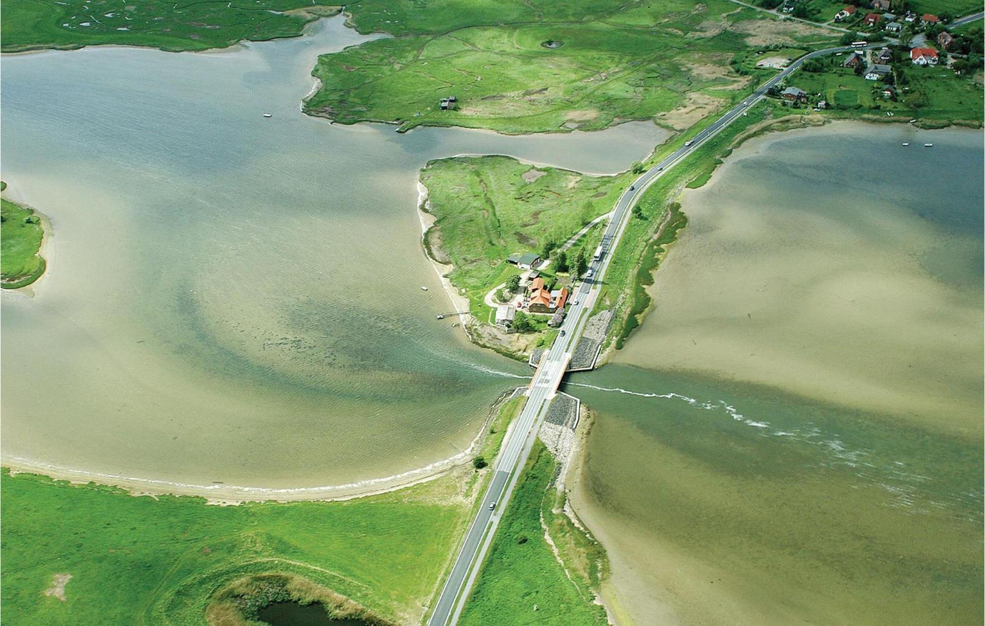 Nice Home In Insel Poel With House Sea View Екстер'єр фото